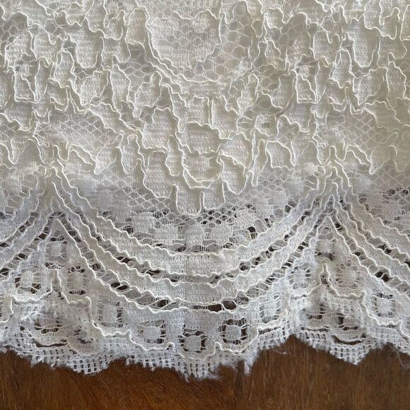 cupcakes & cashmere Cream/White Off-the-Shoulder Lace Top - Picture 12 of 16